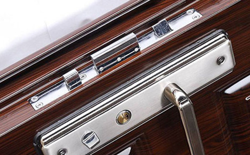 龙湖24小时上门开锁公司