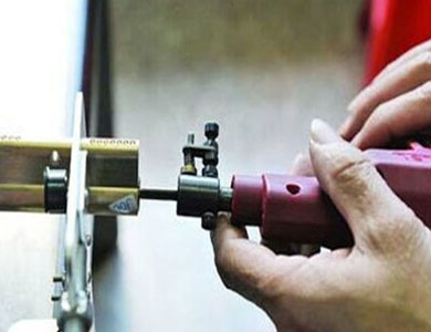 龙湖24小时上门开锁公司